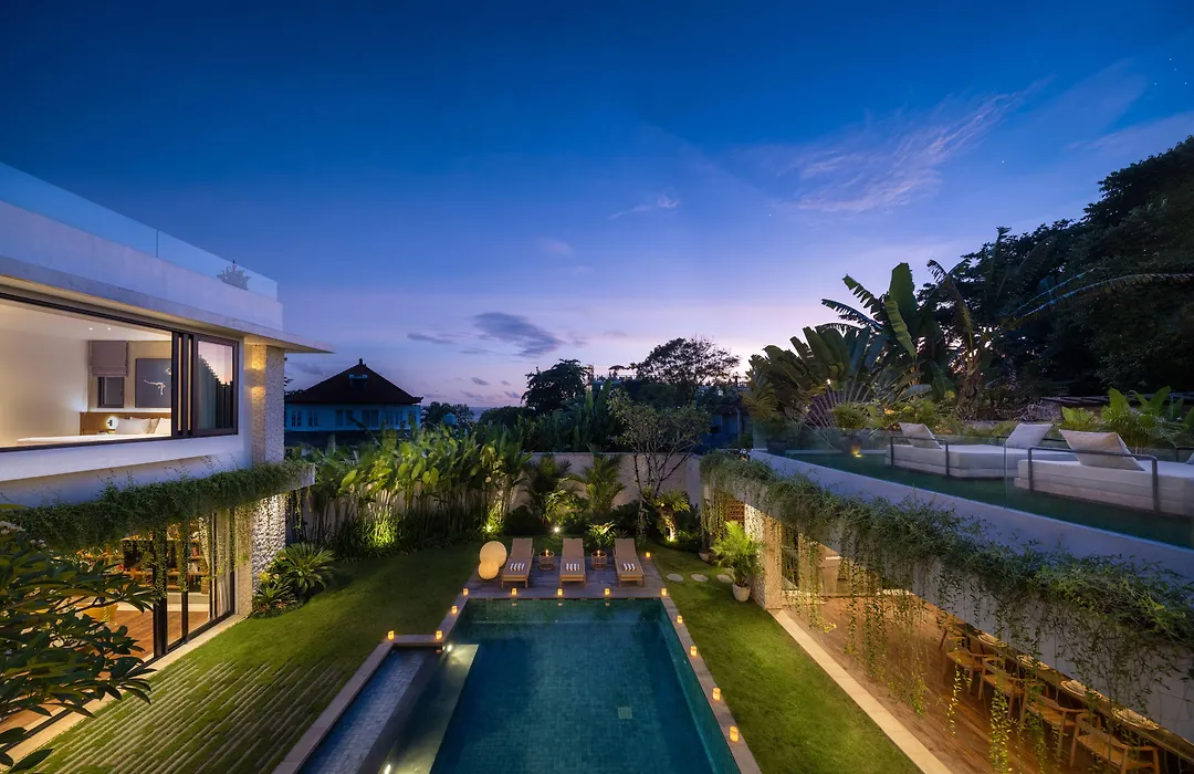 Villa Pantai Indah-1